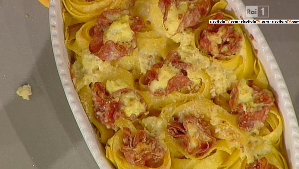 rosa di pappardelle