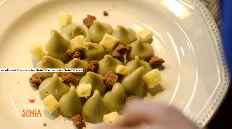 cremoso al pistacchio con crumble al cacao