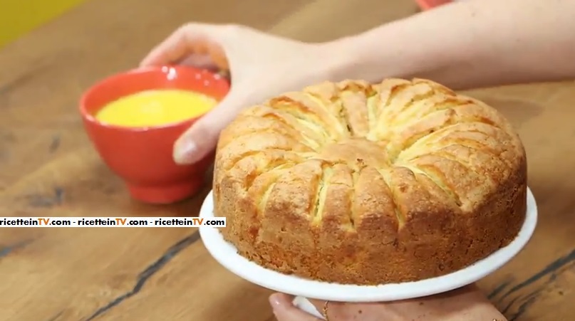 torta di mele e nocciole