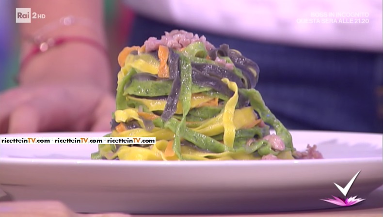 stelle filanti alla salsiccia e funghi di Beniamino Baleotti