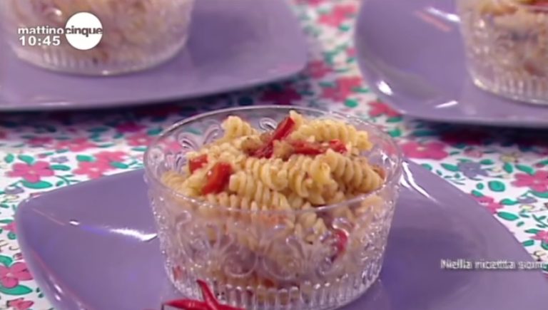 fusilli con briciole croccanti