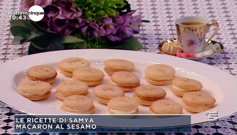 macaron al sesamo