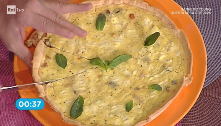 quiche con ricotta pinoli e uvetta