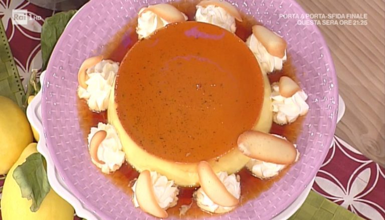 creme caramel e lingue di gatto di Sal De Riso