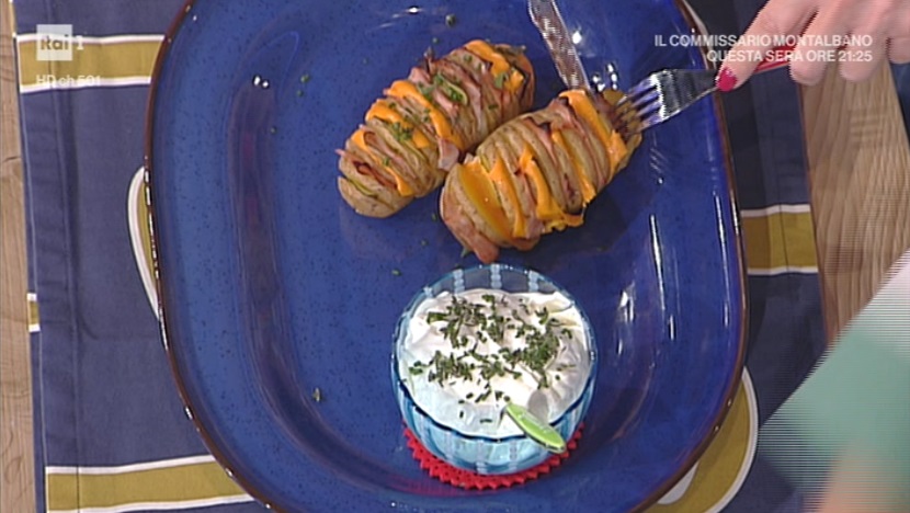 patate Hasselback con prosciutto e panna acida