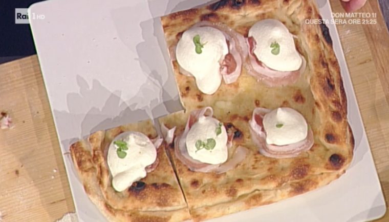 pizza imbottita fantasia di fiordilatti di Gino Sorbillo