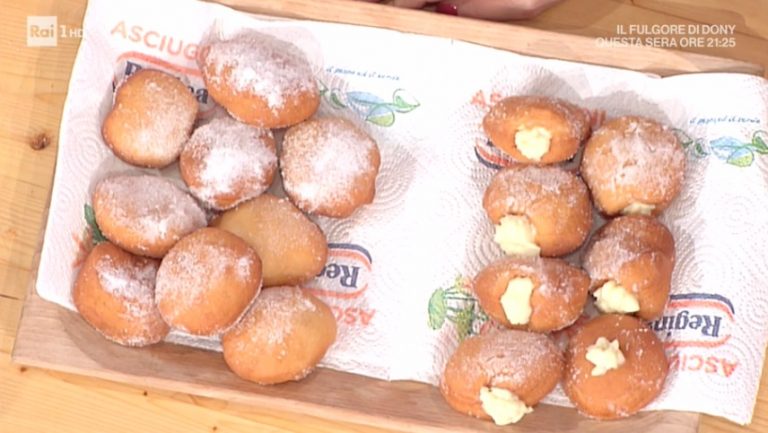 bomboloni alla crema di Anna Moroni