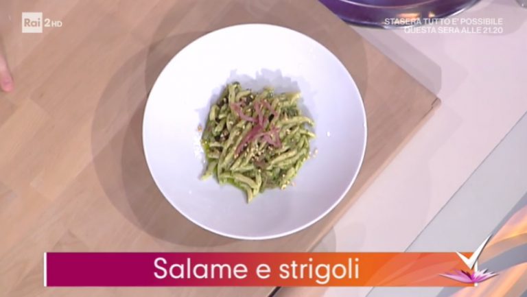 strigoli con crema di spinaci e salame