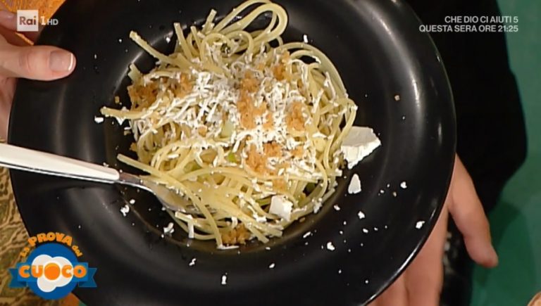 linguine con lardo porri e ricotta salata di Diego Bongiovanni