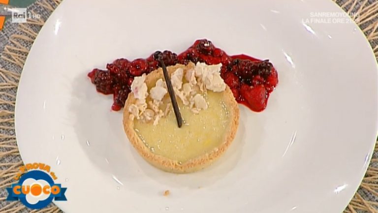 crostata con mandorle limone e croccante di Ginevra Antonini