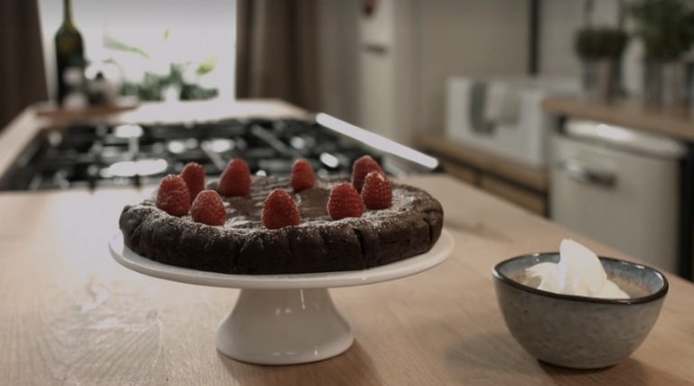 torta al caffè e cioccolato