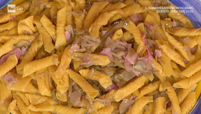 garganelli con carciofi e prosciutto di Alessandra Spisni