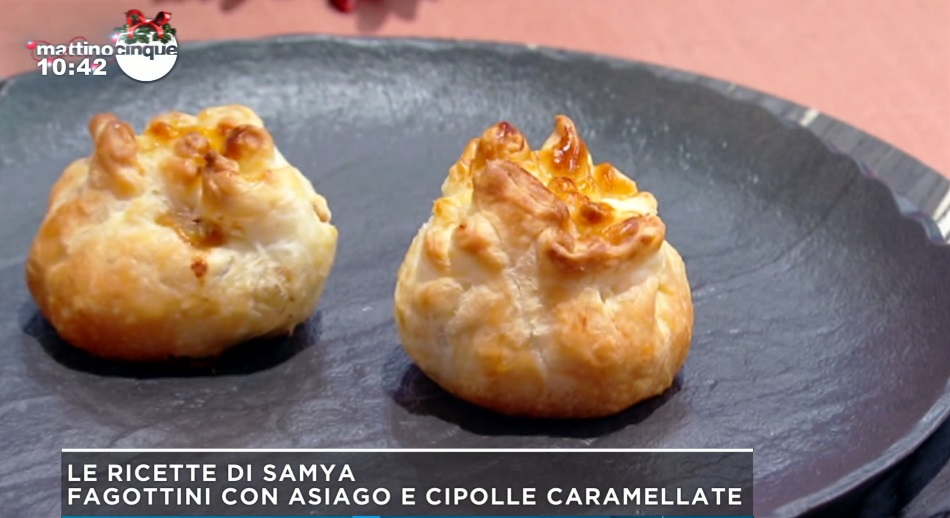 fagottini con Asiago e cipolle caramellate