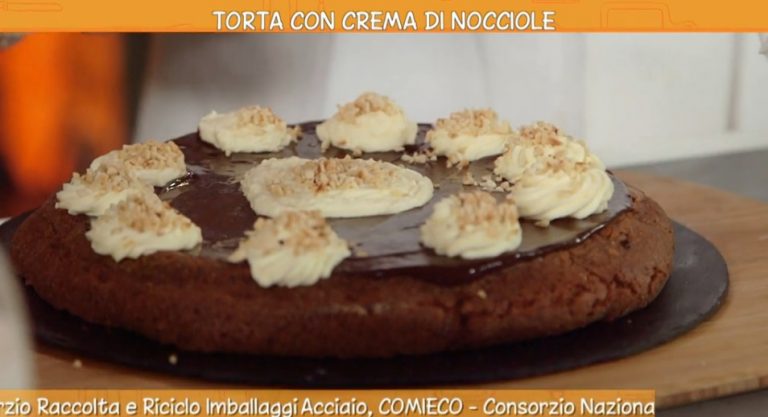 torta con crema di nocciole di Anna Moroni