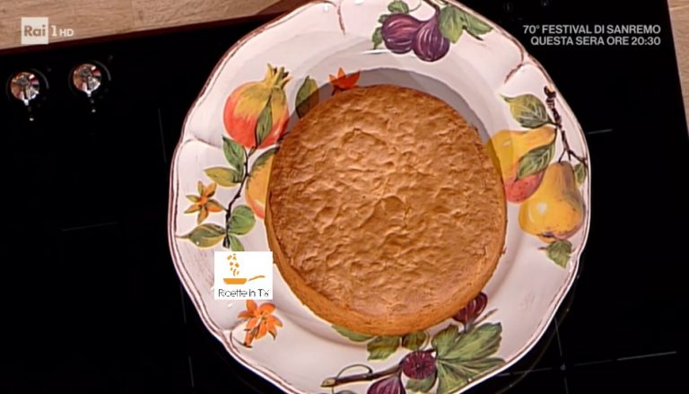 torta carote e mandorle di Alessandra Spisni