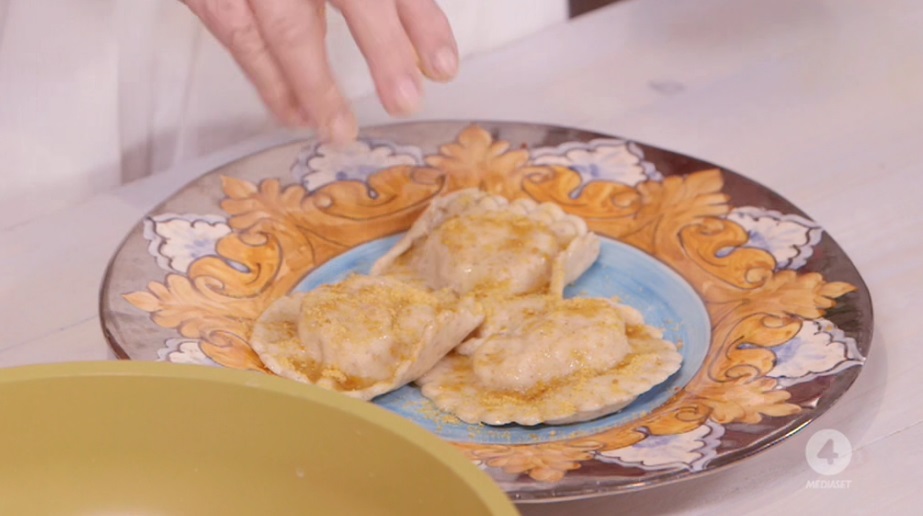 ravioli di mare con bottarga