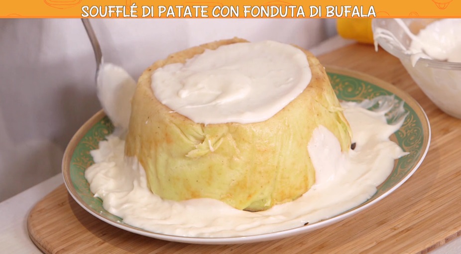 soufflè di patate con fonduta