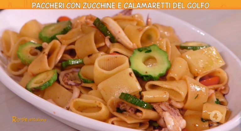 paccheri con zucchine e calamaretti