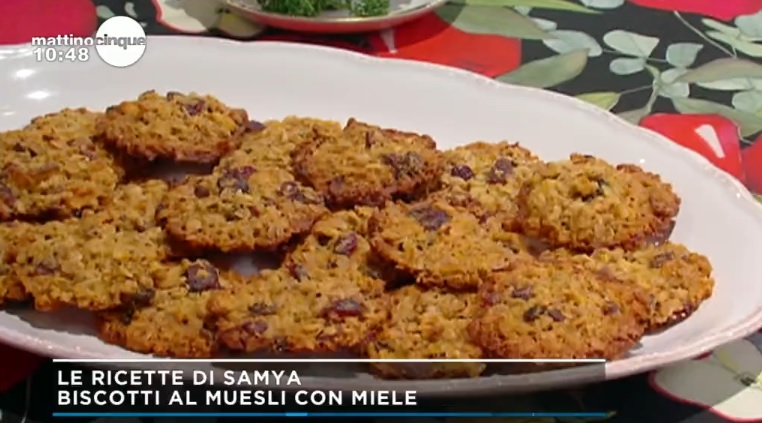 biscotti al muesli con miele