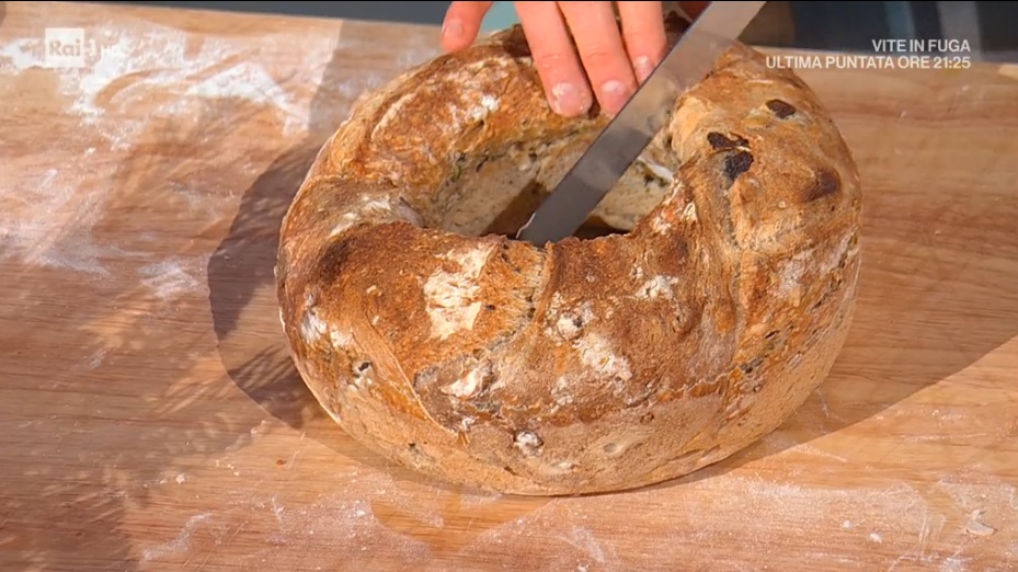 ghirlanda di pane ai tre impasti di Fulvio Marino