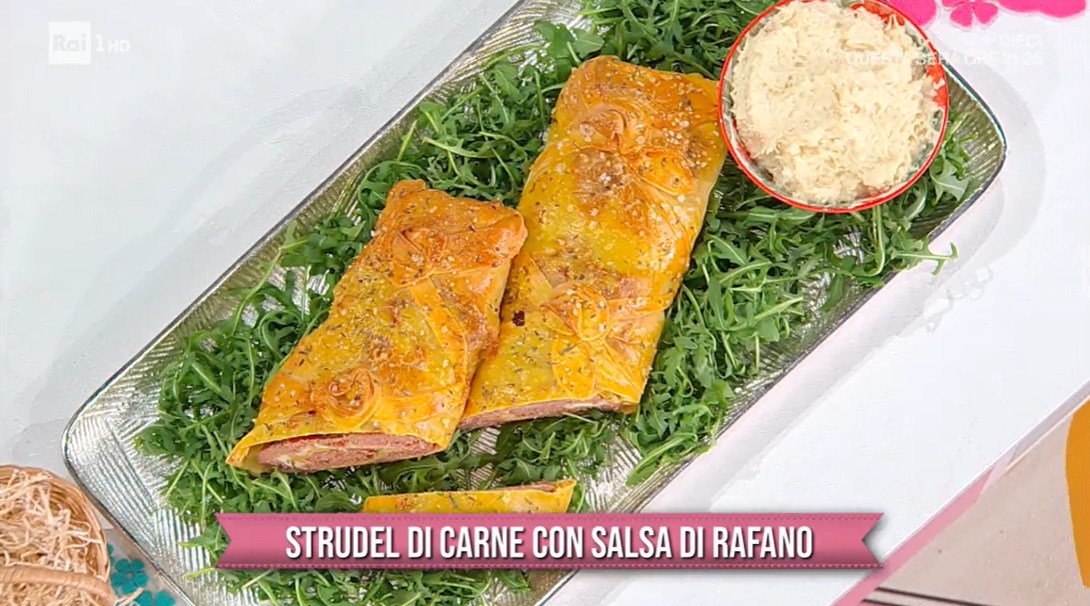 strudel di carne con salsa di rafano di Barbara De Nigris