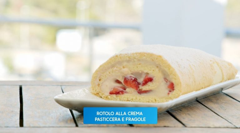 rotolo con crema e fragole di Giusina Battaglia