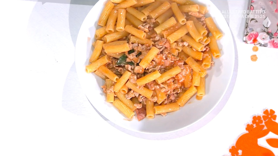 tortiglioni con ragù veloce di zia Cri