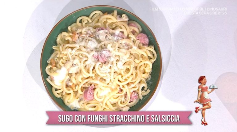 sugo con funghi stracchino e salsiccia di zia Cri