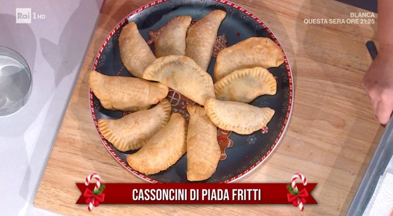 cassoncini di piada fritti di zia Cri