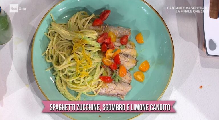 spaghetti zucchine sgombro e limone candito di Francesca Marsetti