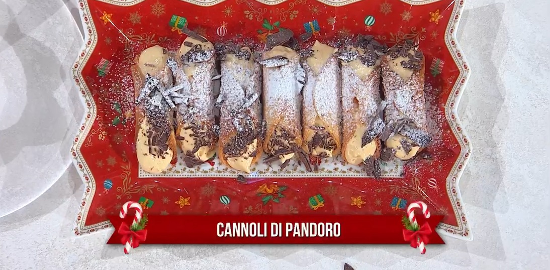 cannoli di pandoro di Federico Fusca