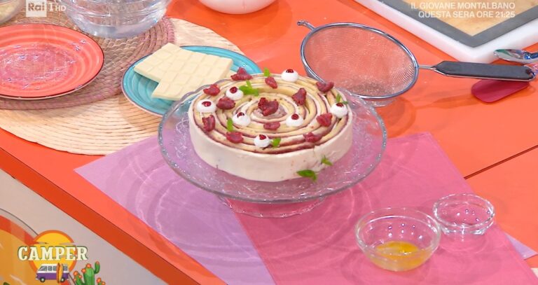 torta girella al cioccolato bianco