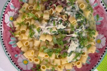 pasta con rucola squacquerone e crudo