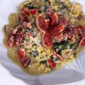 conchigliette con funghi ortica e guanciale di Davide Nanni