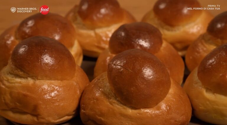 brioche col tuppo