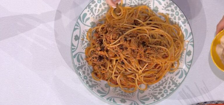 spaghetti luganega e pioppini di Daniele Persegani