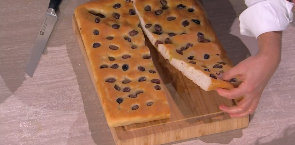 focaccia con le olive di Fulvio Marino