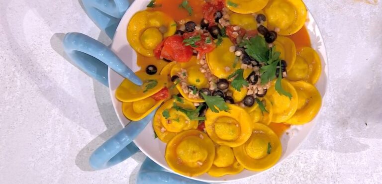 ravioli con ragù di polpo di Mauro e Mattia Improta