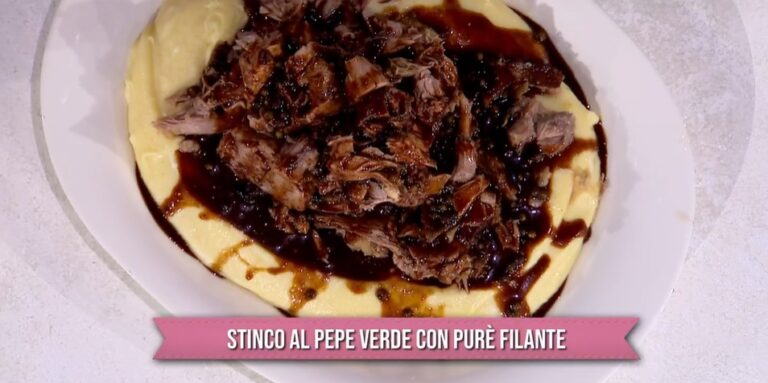 stinco al pepe verde con purè filante di gemelli Billi