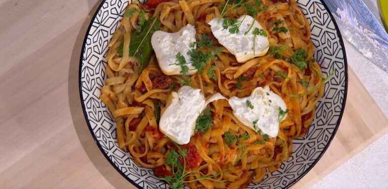 troccoli con nduja pomodorini e burrata di Antonella Ricci