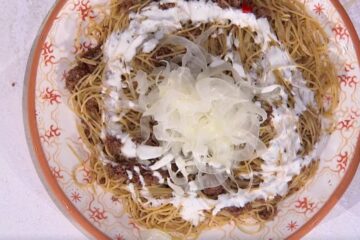 spaghetti aglio olio nero di olive e burrata di Antonella Ricci