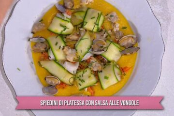 spiedini di platessa con salsa alle vongole di Mauro e Mattia Improta