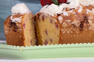 plumcake fragole e mandorle di Daniele Persegani