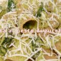 pasta al pesto di zucchine