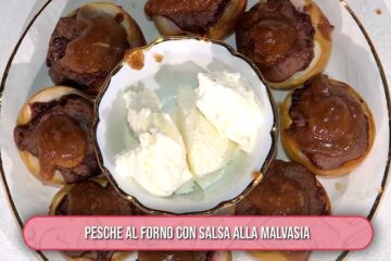 pesche al forno con salsa alla Malvasia di Daniele Persegani