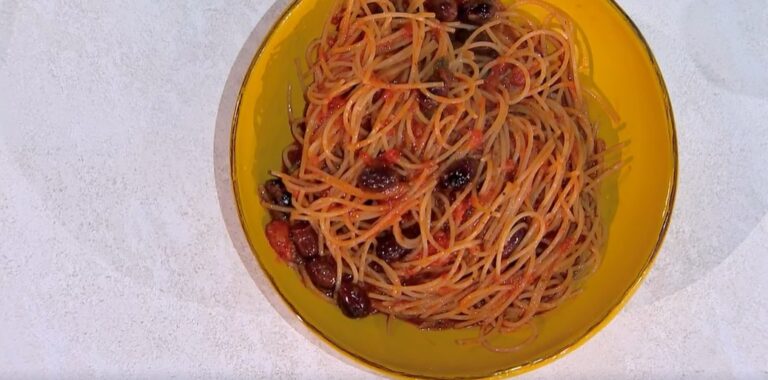 spaghetti alla puttanesca di Antonio Paolino