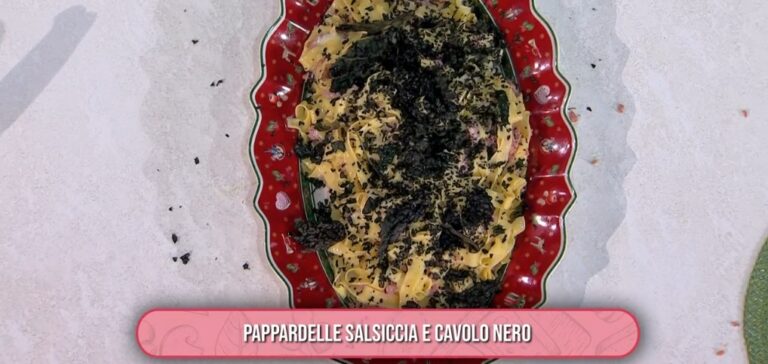 pappardelle salsiccia e cavolo nero di Federico Fusca