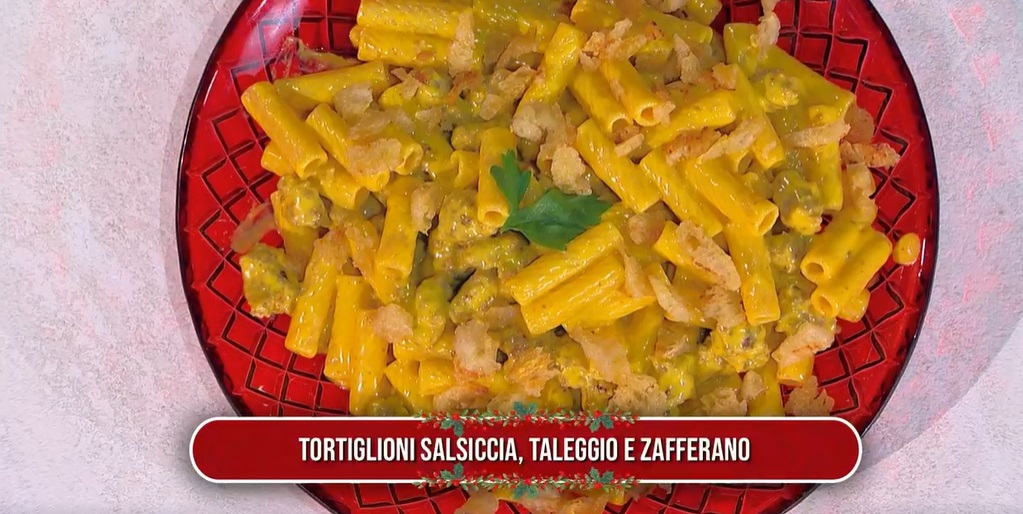 tortiglioni salsiccia taleggio e zafferano di Andrea Mainardi